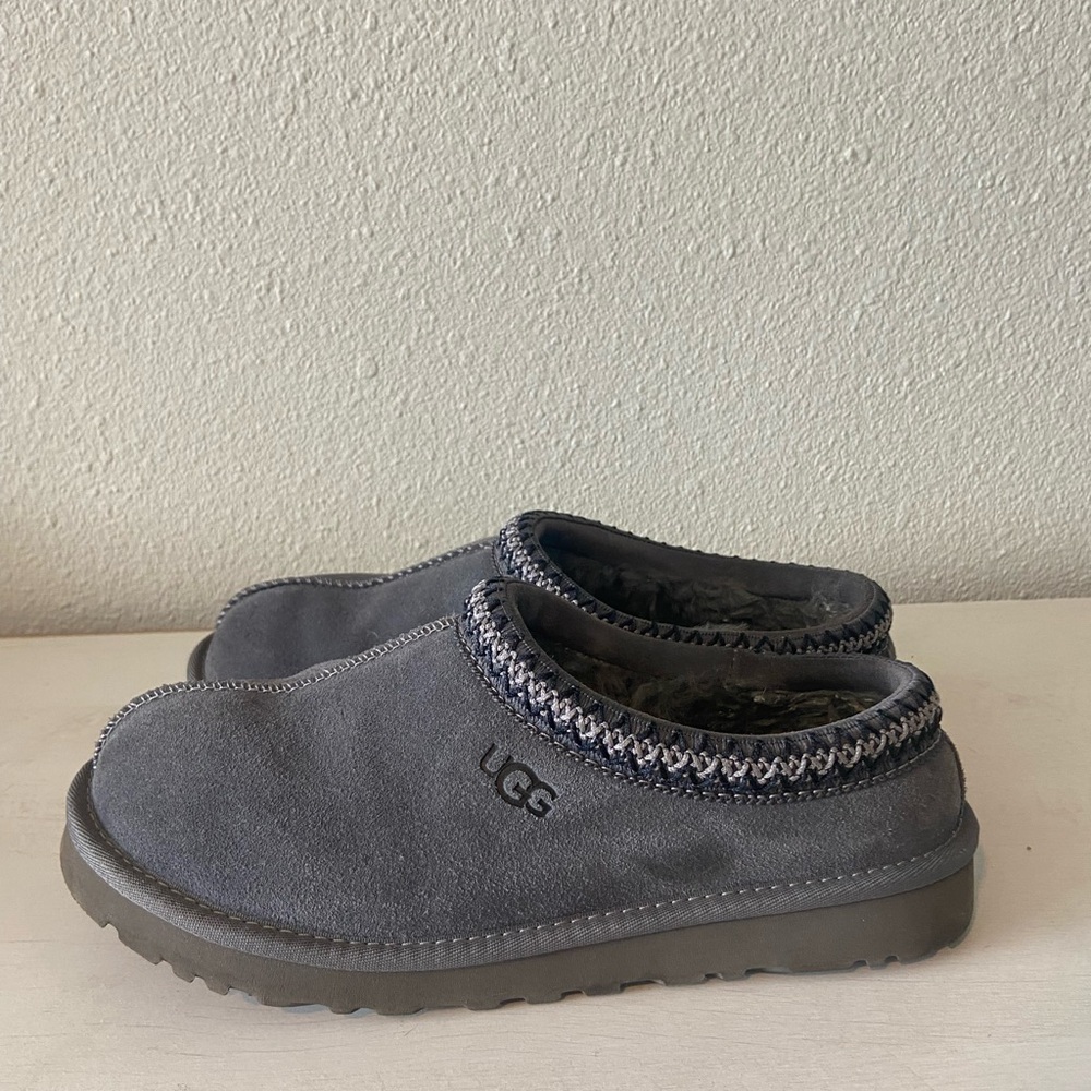 UGG Tazman slipper